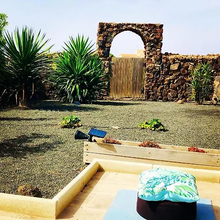 Siempre Feliz La Casita Escanfraga